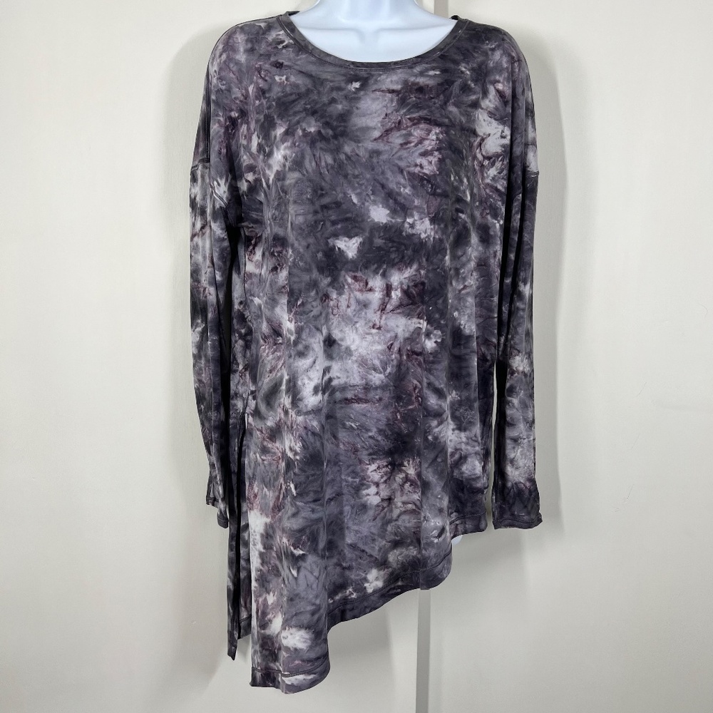 Lululemon To the Point Mist Diamond Dye Glacier Grey, see measurement 4 size - Picture 6 of 15